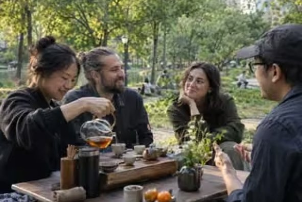 You are currently viewing What actually happens at Tea in the Park